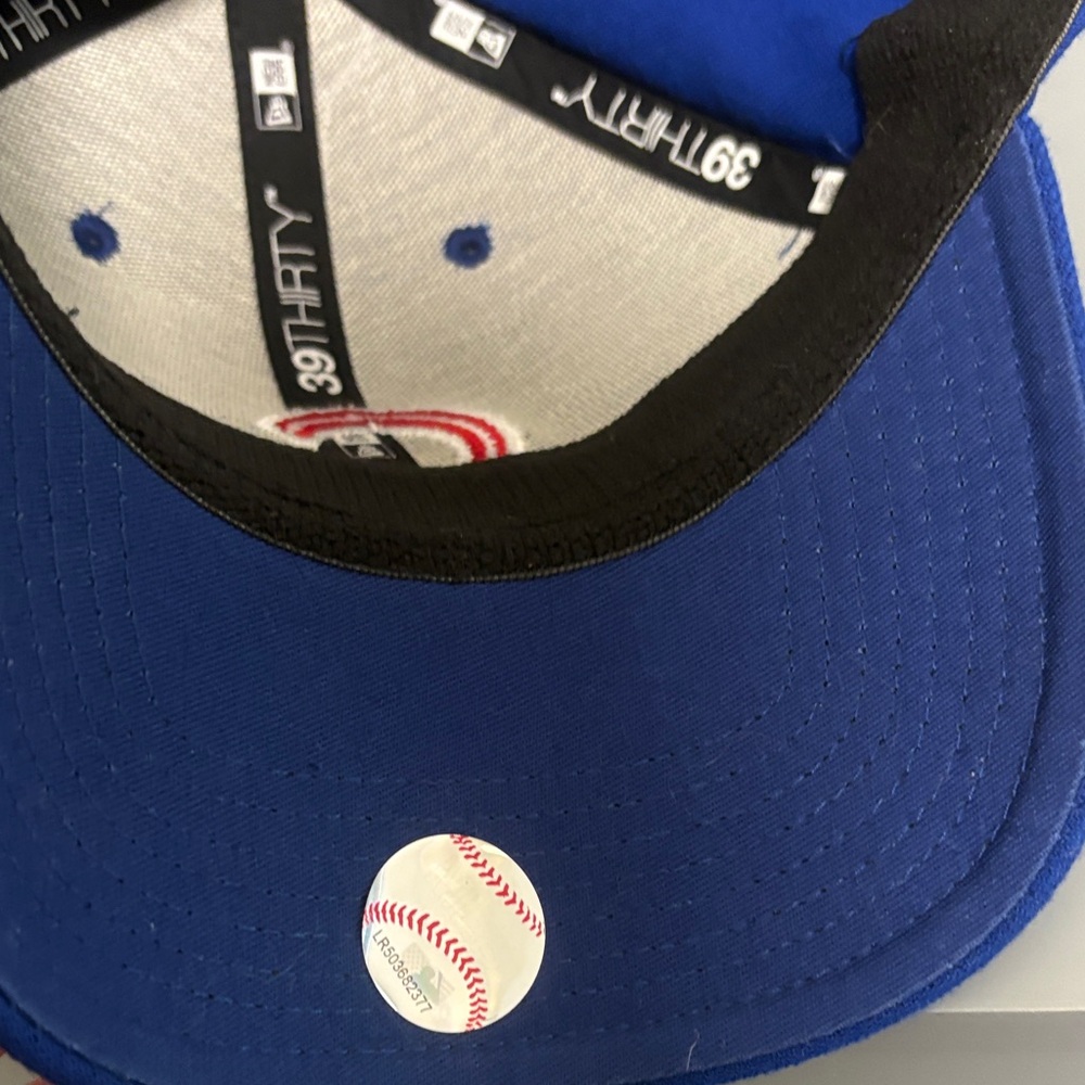Cubs Hat fitted style NWOT - Picture 2 of 6